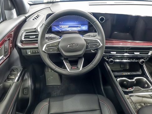 New 2026 Chevrolet Traverse Z71 w/ Driver Confidence Package image 13