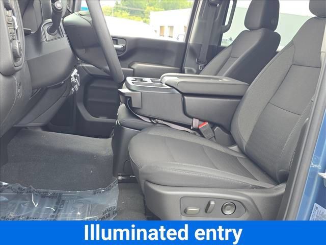 New 2026 Chevrolet Silverado 2500 Custom w/ Custom Convenience Package AWD/4WD image 19