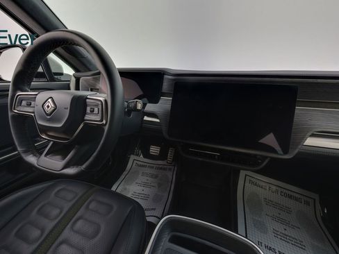 Used 2023 Rivian R1T Adventure image 25