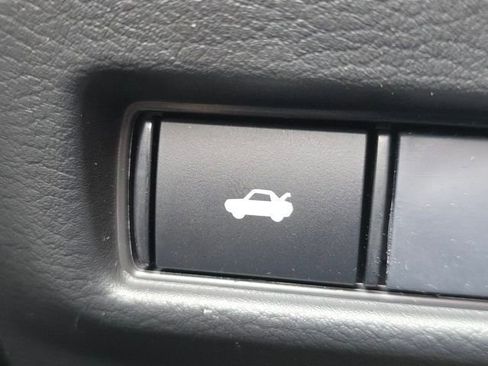 New 2026 Nissan Sentra SV w/ Floor Mat Package FWD image 30