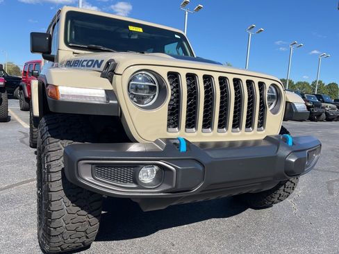 Used 2022 Jeep Wrangler Unlimited Rubicon 4xe w/ Cold Weather Group image 29