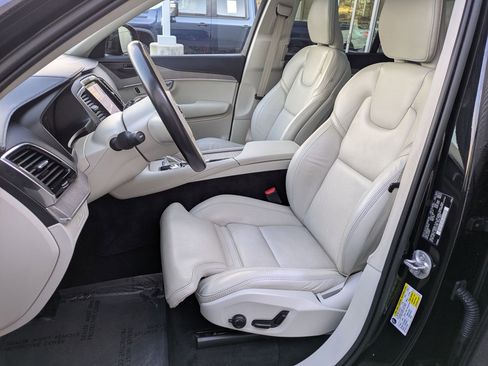 Used 2023 Volvo XC90 T8 Ultimate image 26