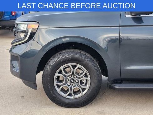 Used 2025 Ford Expedition Max Active image 16