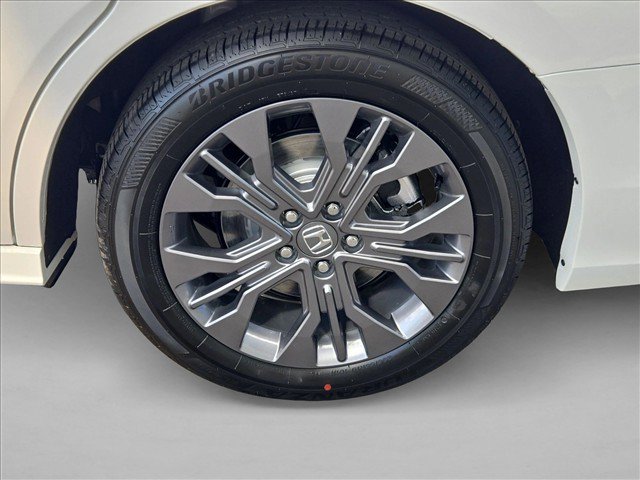 New 2027 Honda Odyssey Touring image 10