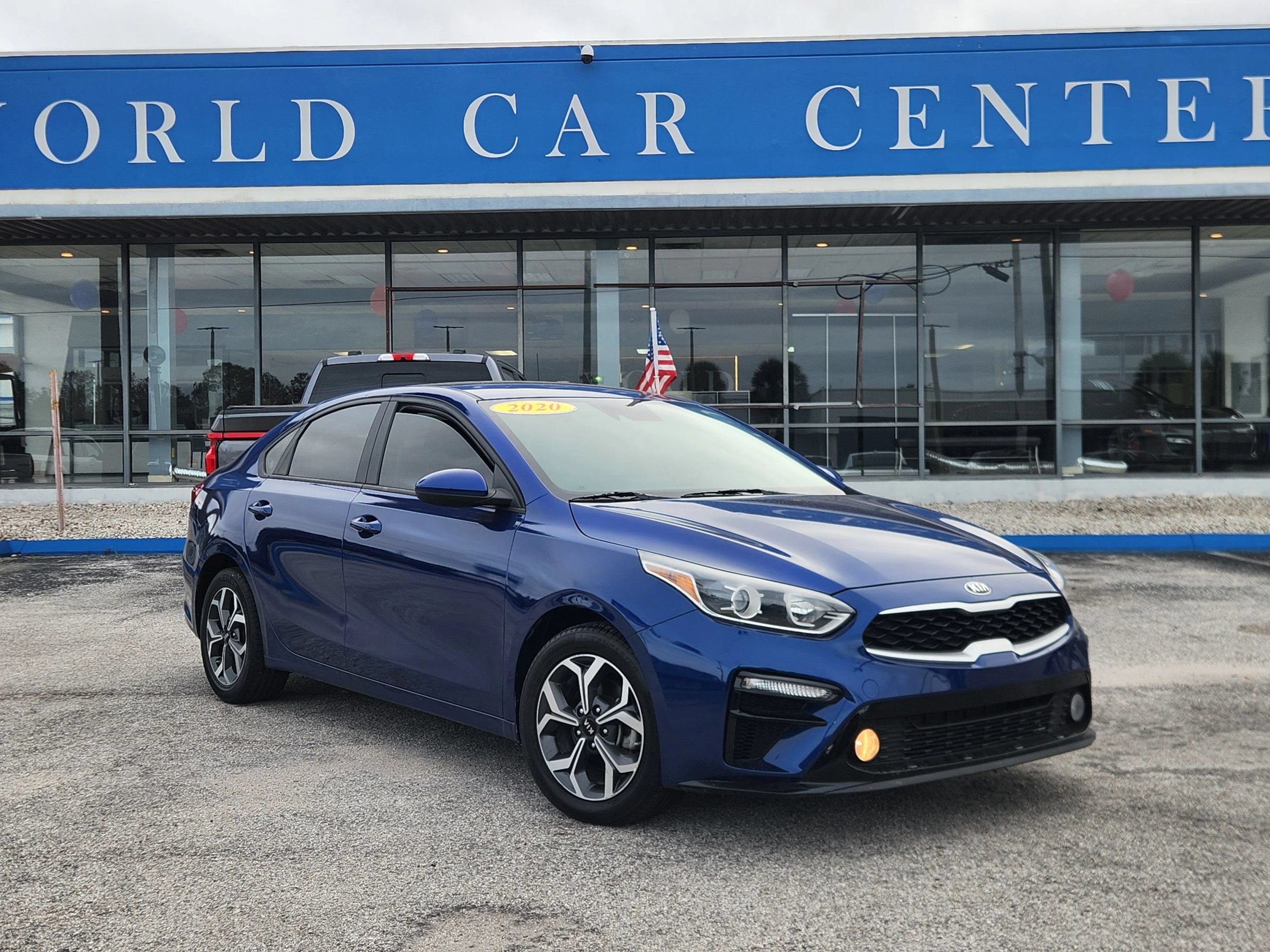 Used 2020 Kia Forte LXS FWD image 1