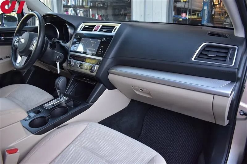 Used 2015 Subaru Outback 2.5i Premium AWD/4WD image 11