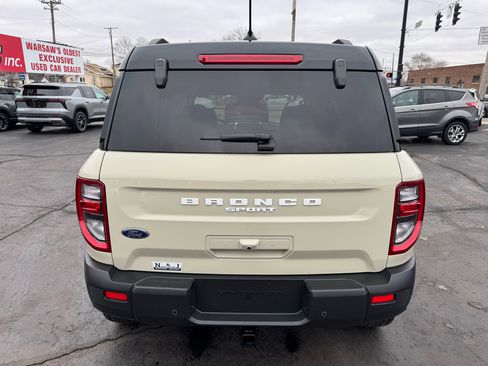 Used 2025 Ford Bronco Sport Badlands image 6