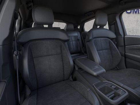 New 2025 Ford Mustang Mach-E GT image 10