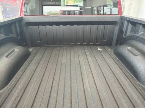 Used 2025 RAM 1500 Big Horn AWD/4WD image 7