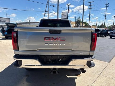 New 2026 GMC Sierra 3500 SLT w/ SLT Convenience Package AWD/4WD image 3