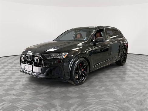 Used 2023 Audi SQ7 Prestige w/ Prestige Package image 7