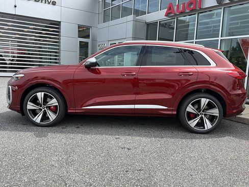 New 2026 Audi SQ5 Premium Plus AWD/4WD image 2