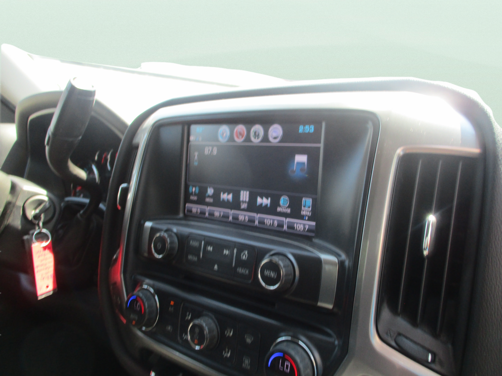 Used 2018 Chevrolet Silverado 1500 LT w/ All Star Edition AWD/4WD image 13
