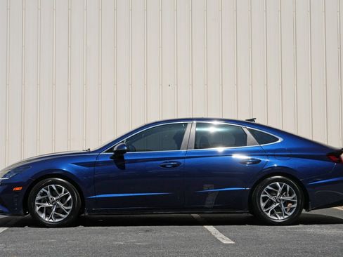 Used 2021 Hyundai Sonata SEL w/ Convenience Package FWD image 8