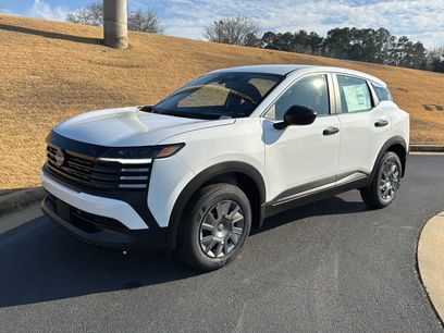 New 2026 Nissan Kicks S