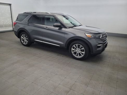 Used 2021 Ford Explorer Limited w/ Equipment Group 301A AWD/4WD image 11