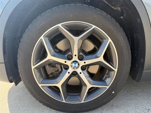 Used 2018 BMW X1 xDrive28i image 14