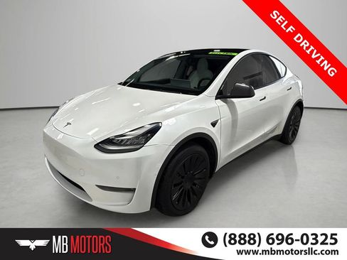 Used 2021 Tesla Model Y Long Range AWD/4WD image 1
