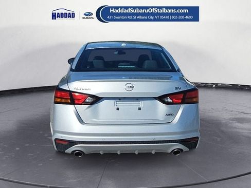 Used 2024 Nissan Altima 2.5 SV w/ SV Premium Package AWD/4WD image 4