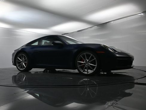 Used 2020 Porsche 911 Carrera S image 47
