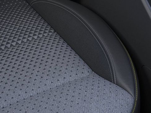 New 2026 Chevrolet Trax LT FWD image 21