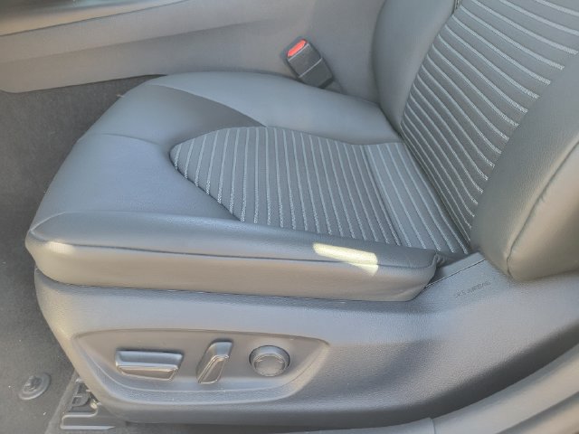 Certified 2024 Toyota Camry SE FWD image 16