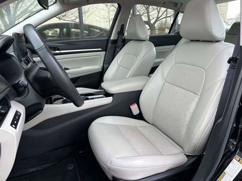 Used 2023 Nissan Altima 2.5 SL image 14