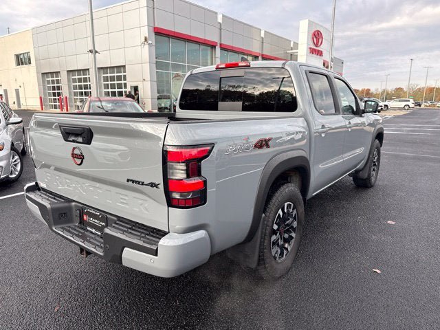 Used 2023 Nissan Frontier PRO-4X w/ Pro Convenience Package AWD/4WD image 13