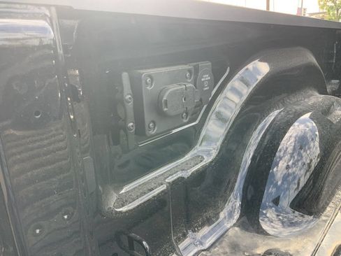 New 2026 RAM 2500 Laramie AWD/4WD image 8