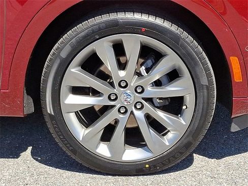 Certified 2022 Buick Envision Avenir w/ Technology Package II image 8