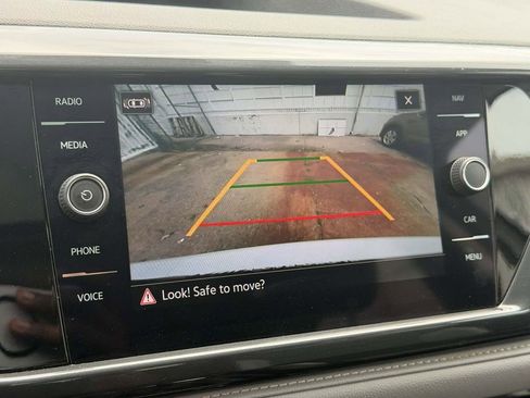 Used 2023 Volkswagen Taos SEL AWD/4WD image 11