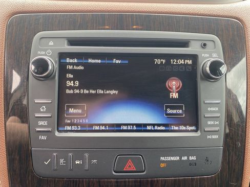 Used 2016 Chevrolet Traverse LT AWD/4WD image 25