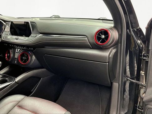Used 2022 Chevrolet Blazer RS w/ Enhanced Convenience Package image 17