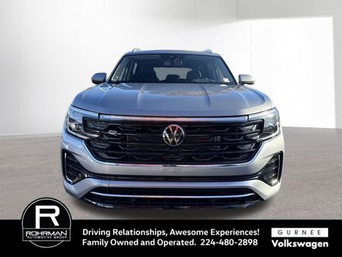 New 2026 Volkswagen Atlas SEL Premium R-Line image 3