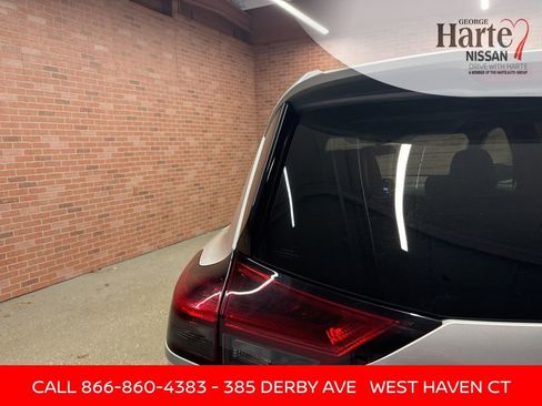 Certified 2022 Nissan Rogue SL image 46