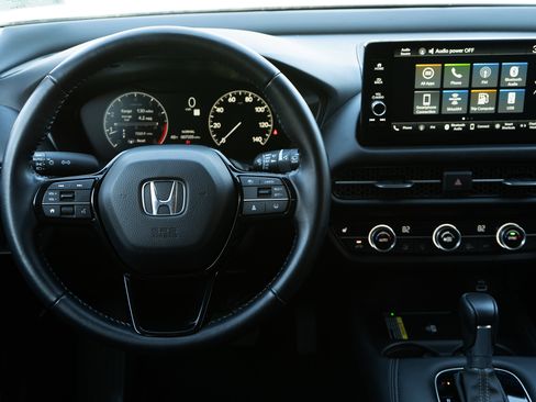 Certified 2025 Honda HR-V EX-L image 26