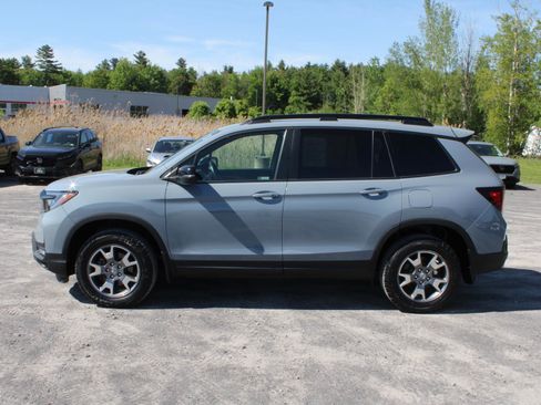 Used 2023 Honda Passport TrailSport image 5