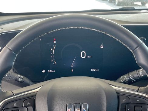 Used 2025 Buick Encore GX Preferred image 38