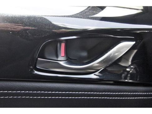 New 2026 MAZDA MX-5 Miata Club w/ Interior Package RWD image 18