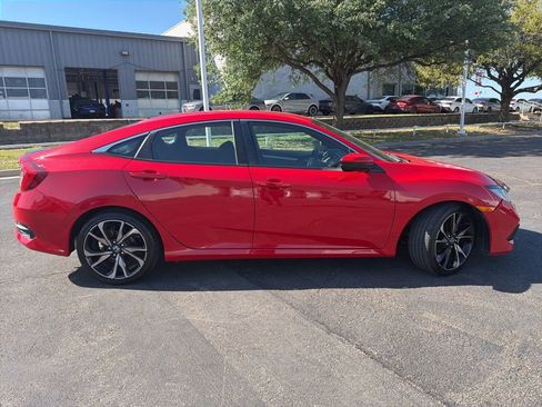 Used 2021 Honda Civic Sport image 2