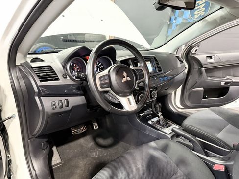 Used 2015 Mitsubishi Lancer Evolution MR image 10