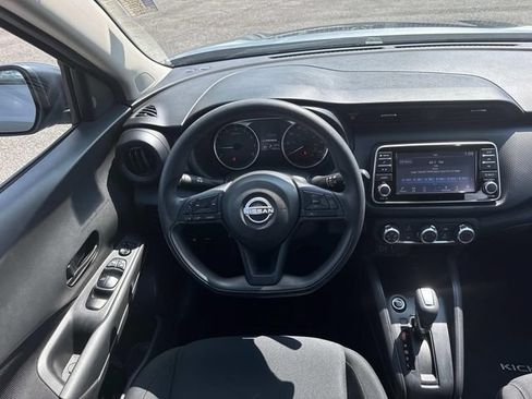 Certified 2023 Nissan Kicks S FWD image 19