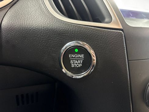 Used 2019 Ford Edge SEL w/ Equipment Group 201A FWD image 21