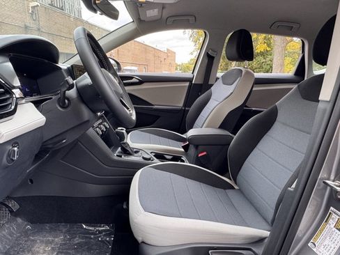 New 2025 Volkswagen Taos S image 18