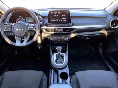 Certified 2023 Kia Forte LXS image 9