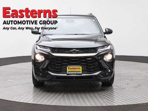 Used 2023 Chevrolet TrailBlazer RS w/ Convenience Package AWD/4WD image 2