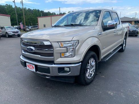 Used 2017 Ford F150 Lariat AWD/4WD image 7