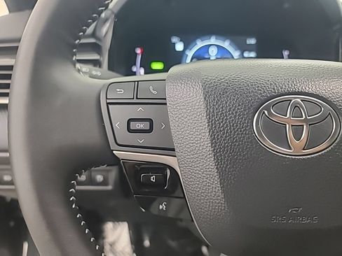 Used 2026 Toyota Camry SE w/ Multimedia Upgrade Package AWD/4WD image 26