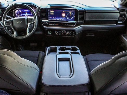 Used 2022 Chevrolet Silverado 1500 RST image 34