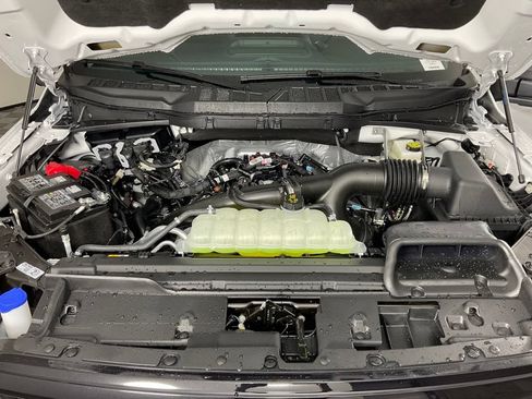 New 2026 Ford F150 XLT w/ Equipment Group 302A MID RWD image 9